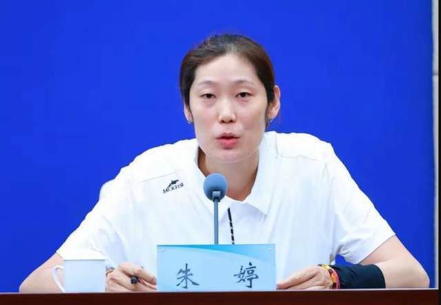 扣球力量, 朱婷加盟