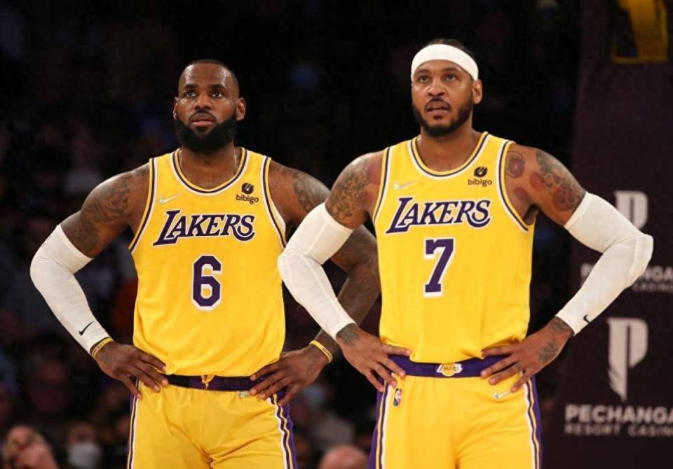 球员工会主, 可在, OIuB 球员工会主, 可在, OIuB